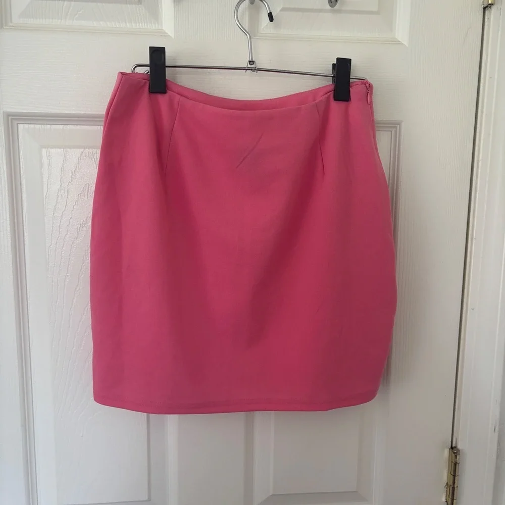 SHEIN vibrant pink